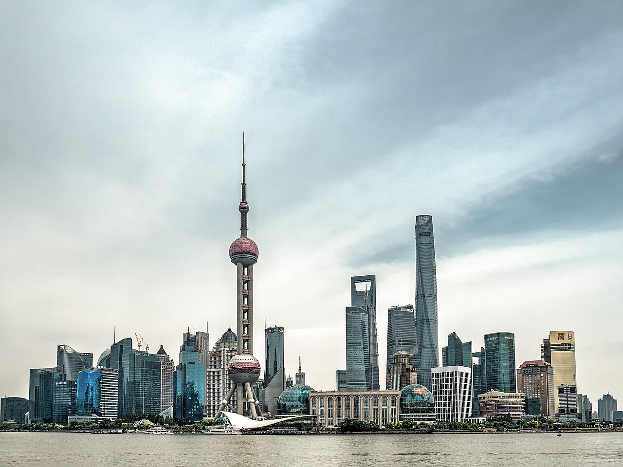 Ekonomi China Tumbuh Stabil di Tengah Tantangan Global